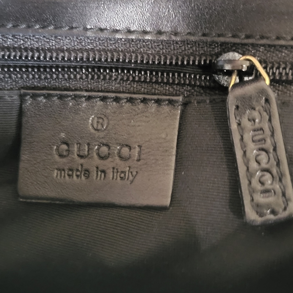 Gucci Black GG Canvas Monogram and Leather Shoulder Bag..Authentic w/ COA... - Picture 5 of 16